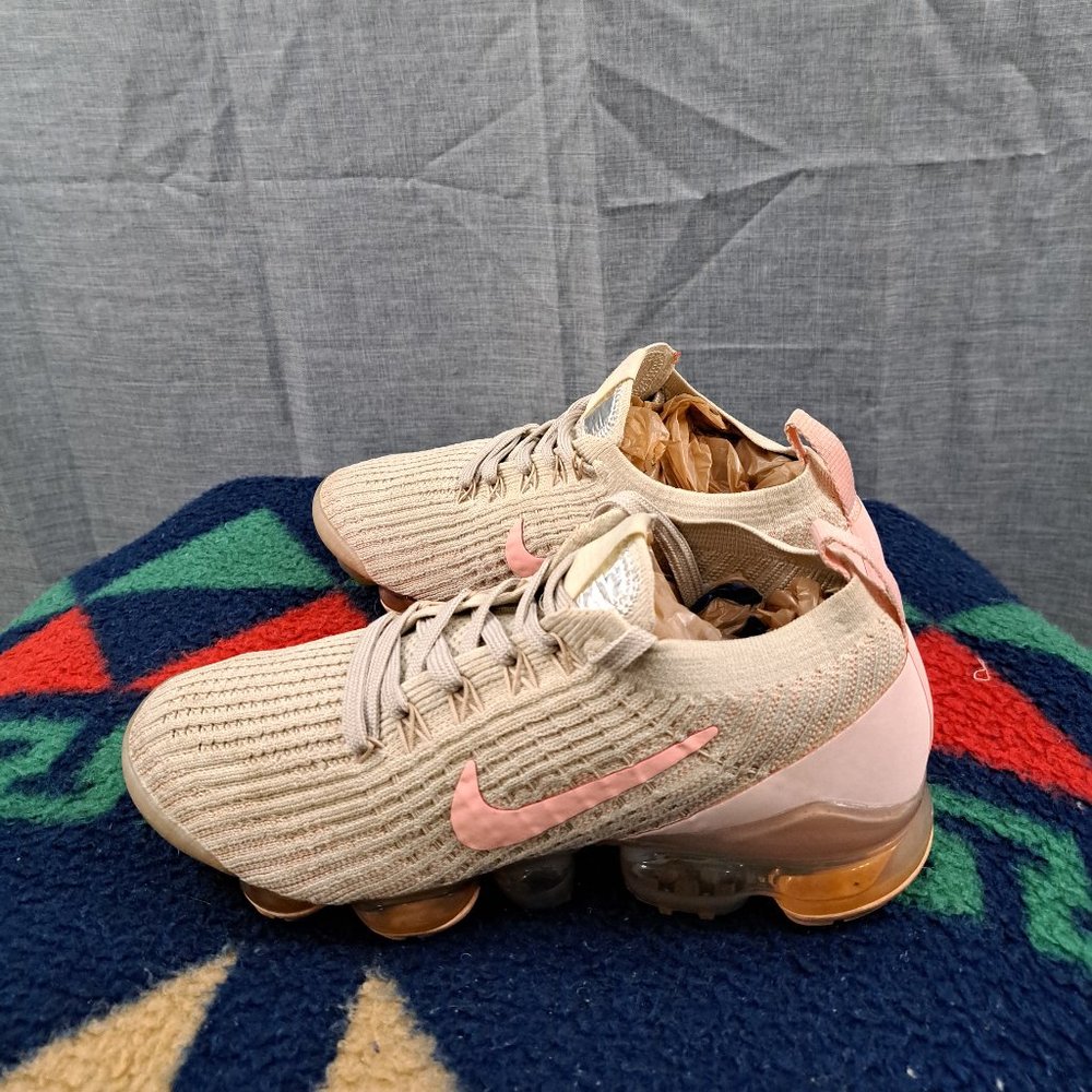 %Nike Air Vapormax Flyknit 3 Light Cream CT1274-200 Women Size 7 Year 2020 (A3)